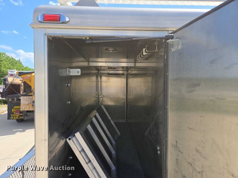 image for item ED2161 2011 Ford F250 Super Duty XL animal control pickup truck