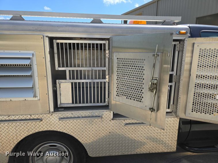 image for item ED2161 2011 Ford F250 Super Duty XL animal control pickup truck