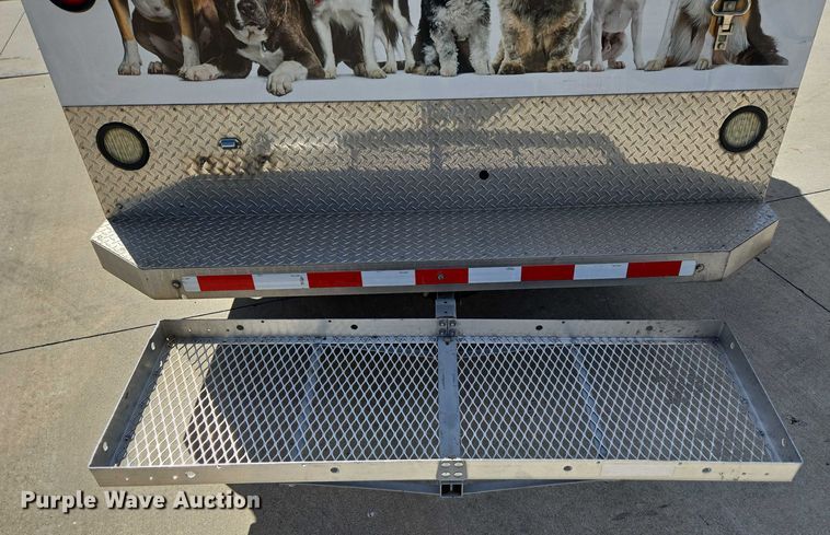 image for item ED2161 2011 Ford F250 Super Duty XL animal control pickup truck