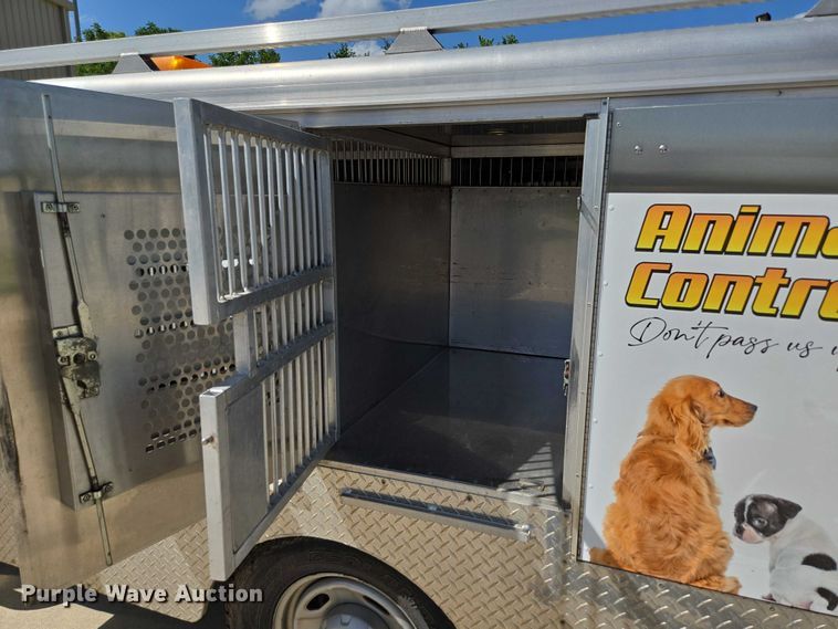 image for item ED2161 2011 Ford F250 Super Duty XL animal control pickup truck