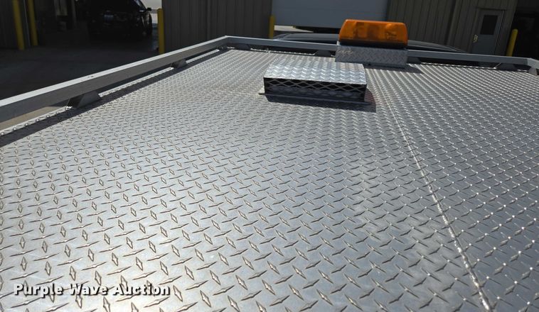 image for item ED2161 2011 Ford F250 Super Duty XL animal control pickup truck