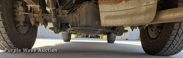 image for item ED2161 2011 Ford F250 Super Duty XL animal control pickup truck