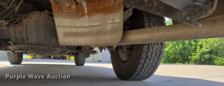 image for item ED2161 2011 Ford F250 Super Duty XL animal control pickup truck