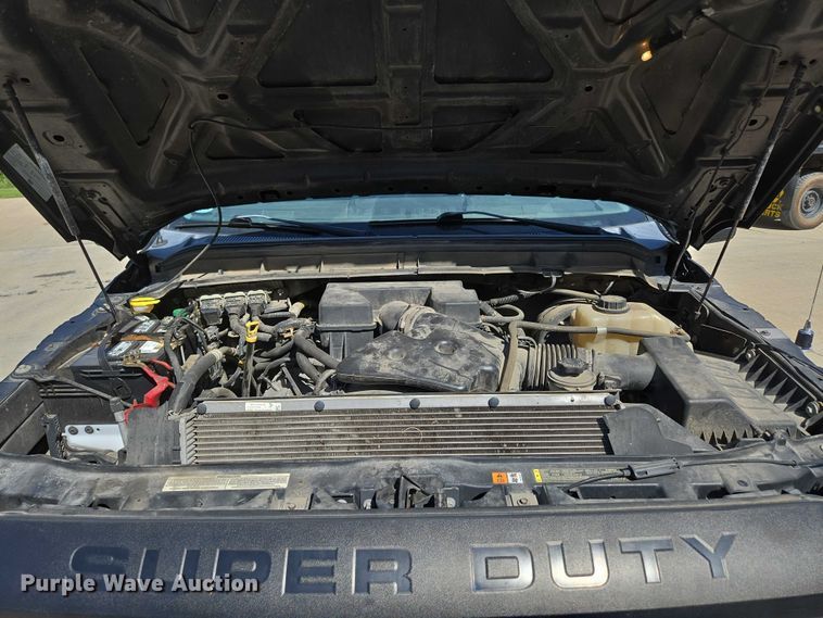 image for item ED2161 2011 Ford F250 Super Duty XL animal control pickup truck