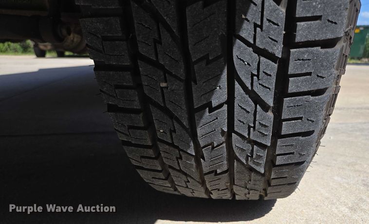 image for item ED2161 2011 Ford F250 Super Duty XL animal control pickup truck