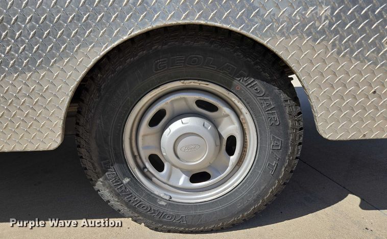 image for item ED2161 2011 Ford F250 Super Duty XL animal control pickup truck