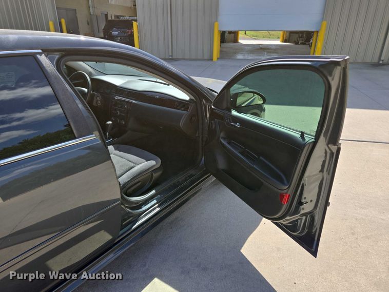 image for item ED2162 2016 Chevrolet Impala Limited 