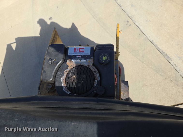 image for item ED2163 1984 Chevrolet D30 dump bed pickup truck