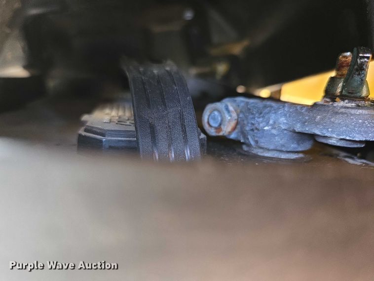 image for item ED2163 1984 Chevrolet D30 dump bed pickup truck