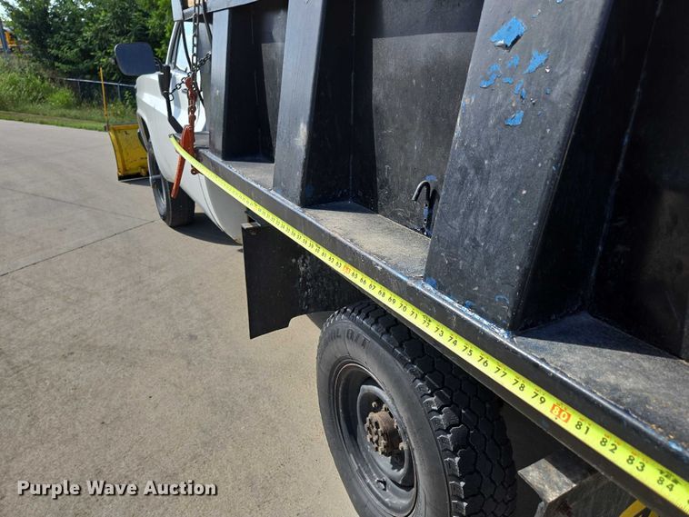 image for item ED2163 1984 Chevrolet D30 dump bed pickup truck