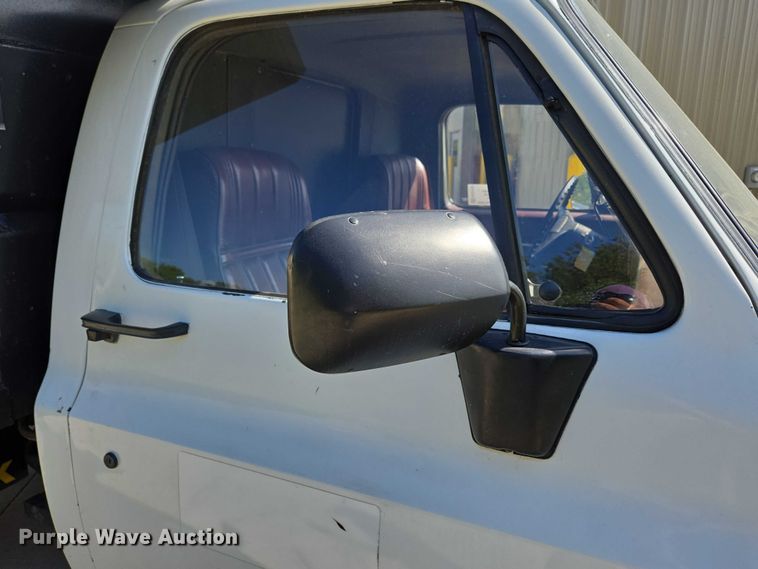 image for item ED2163 1984 Chevrolet D30 dump bed pickup truck