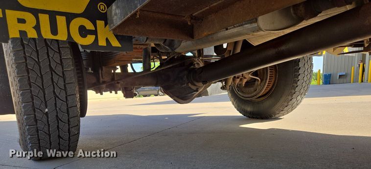 image for item ED2163 1984 Chevrolet D30 dump bed pickup truck