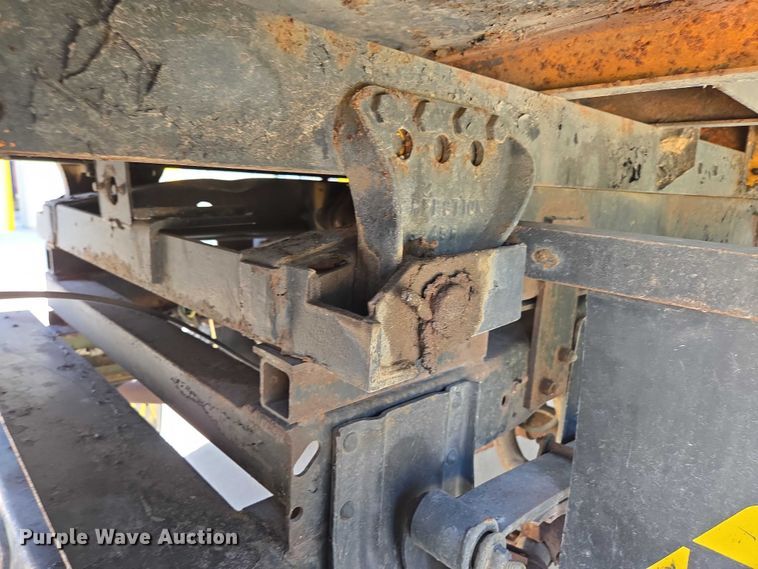 image for item ED2163 1984 Chevrolet D30 dump bed pickup truck