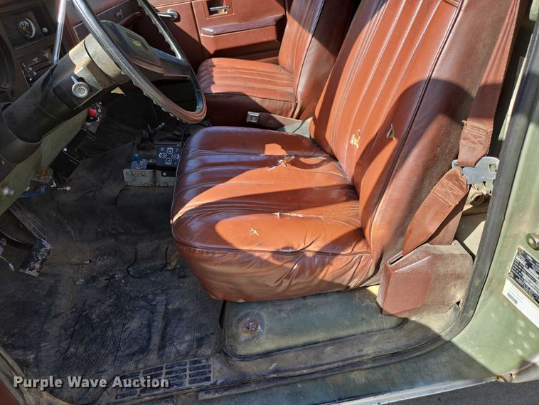 image for item ED2163 1984 Chevrolet D30 dump bed pickup truck