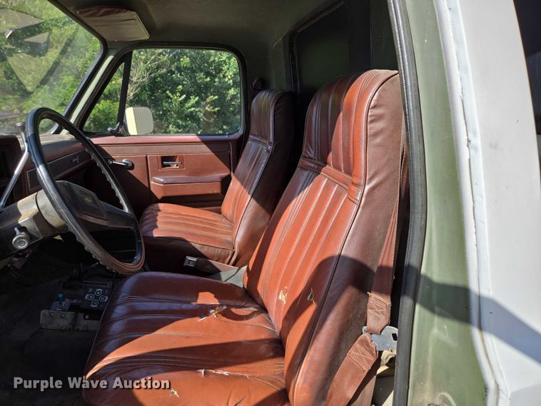 image for item ED2163 1984 Chevrolet D30 dump bed pickup truck