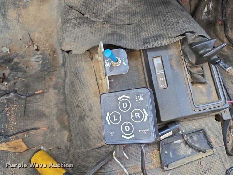 image for item ED2163 1984 Chevrolet D30 dump bed pickup truck