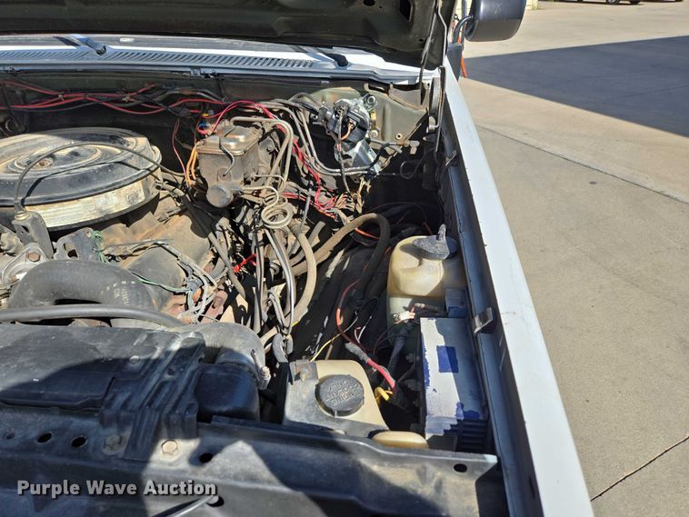 image for item ED2163 1984 Chevrolet D30 dump bed pickup truck