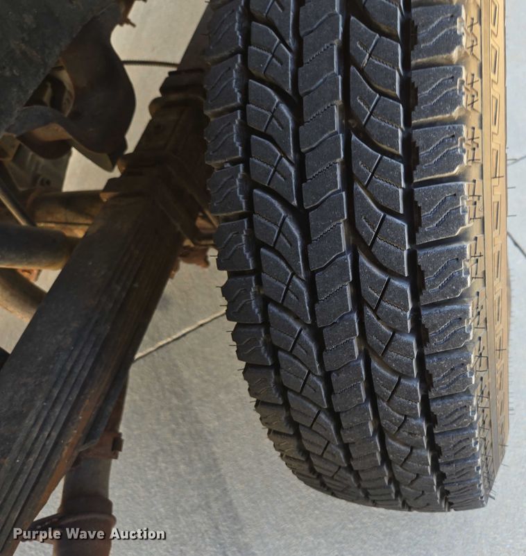 image for item ED2163 1984 Chevrolet D30 dump bed pickup truck