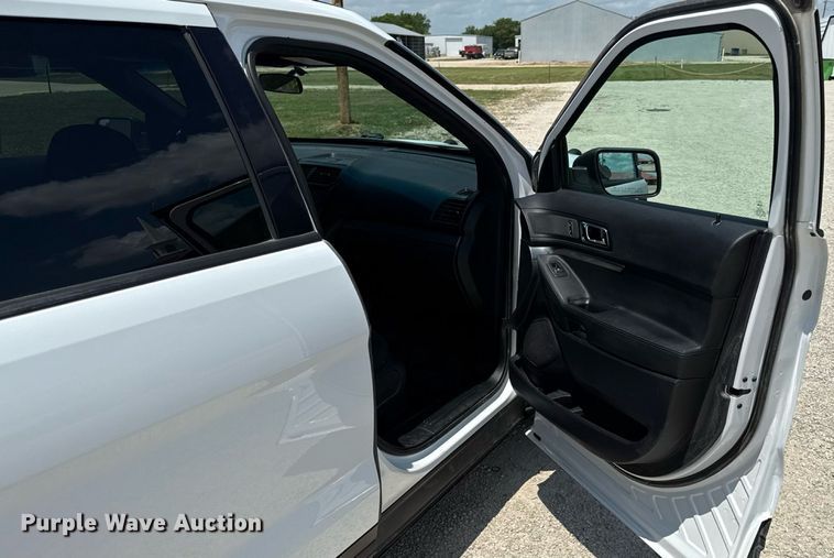 image for item ED4327 2018 Ford Explorer Police Interceptor SUV