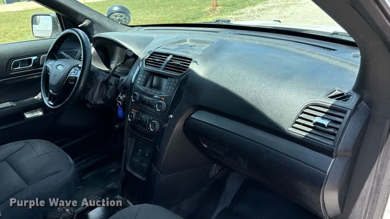 image for item ED4328 2017 Ford Explorer Police Interceptor SUV