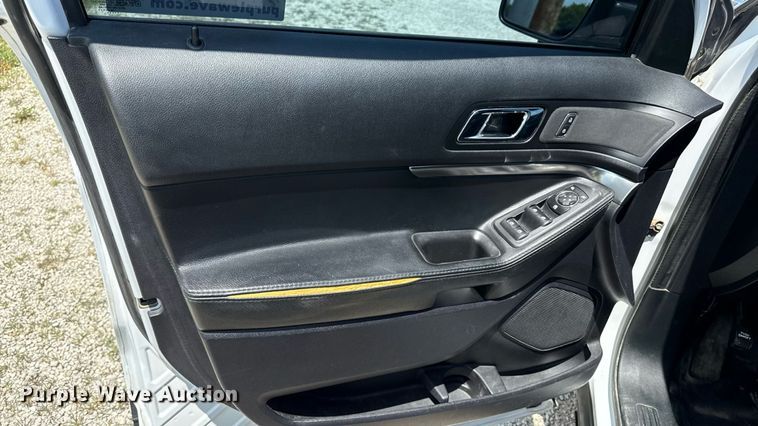 image for item ED4329 2018 Ford Explorer Police Interceptor  SUV