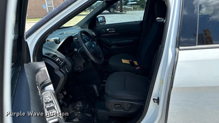 image for item ED4329 2018 Ford Explorer Police Interceptor  SUV