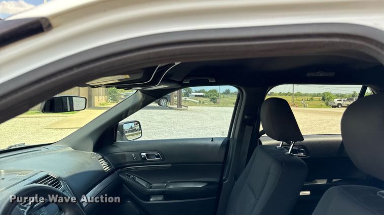 image for item ED4329 2018 Ford Explorer Police Interceptor  SUV