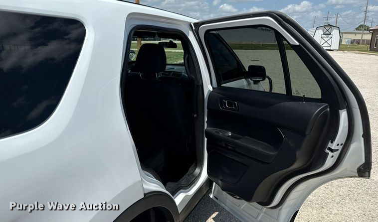 image for item ED4329 2018 Ford Explorer Police Interceptor  SUV