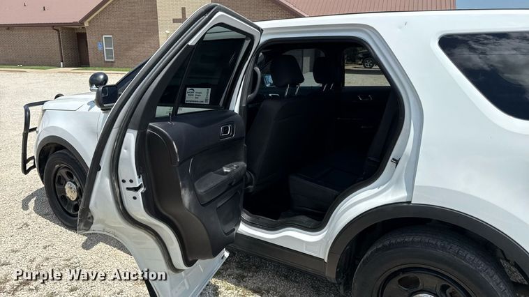 image for item ED4329 2018 Ford Explorer Police Interceptor  SUV