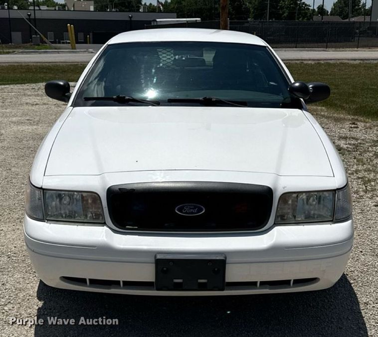 image for item ED4330 2011 Ford Crown Victoria Police Interceptor 