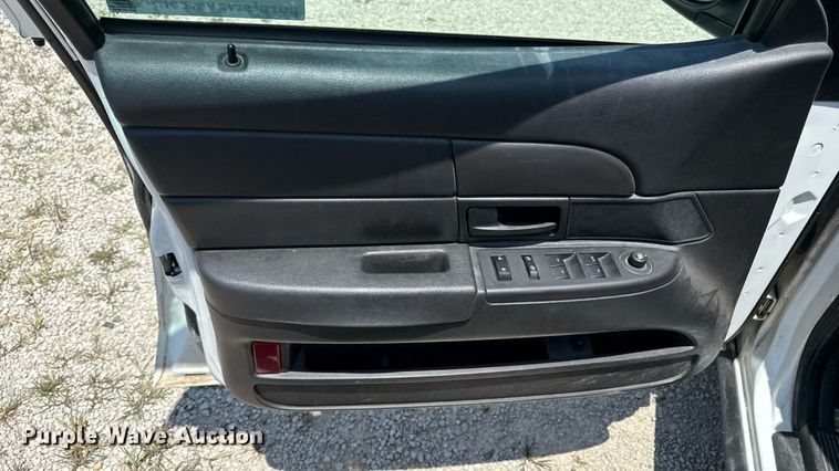 image for item ED4330 2011 Ford Crown Victoria Police Interceptor 