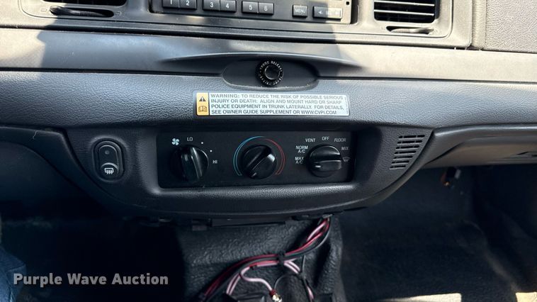 image for item ED4330 2011 Ford Crown Victoria Police Interceptor 