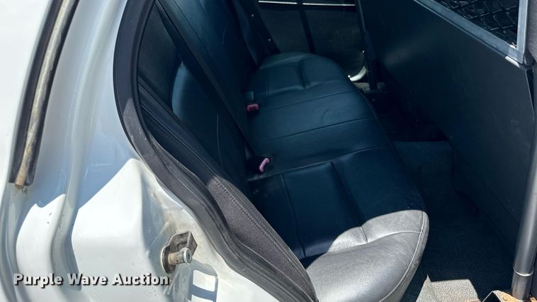 image for item ED4330 2011 Ford Crown Victoria Police Interceptor 