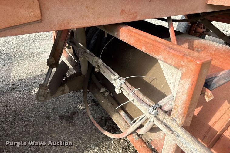 image for item ED4368 1980 Broce T10 broom