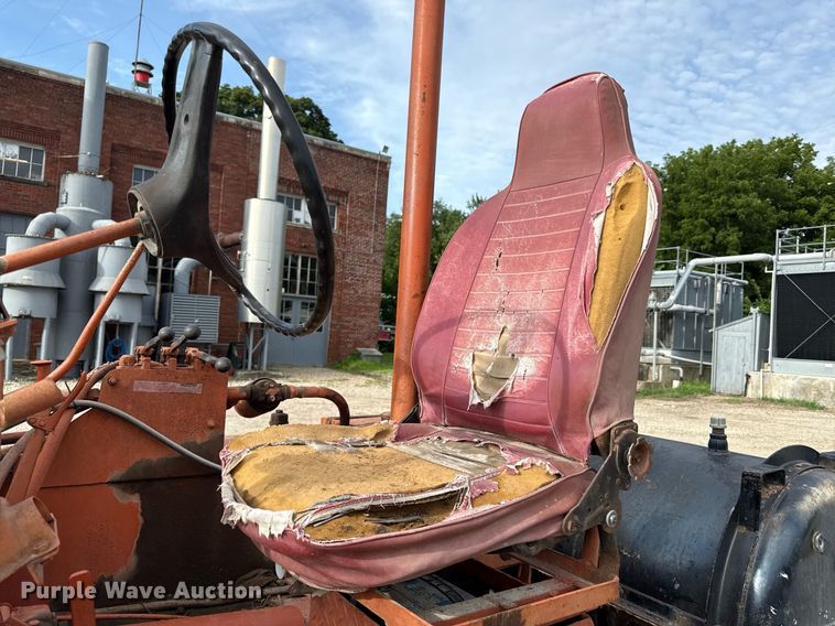 image for item ED4368 1980 Broce T10 broom