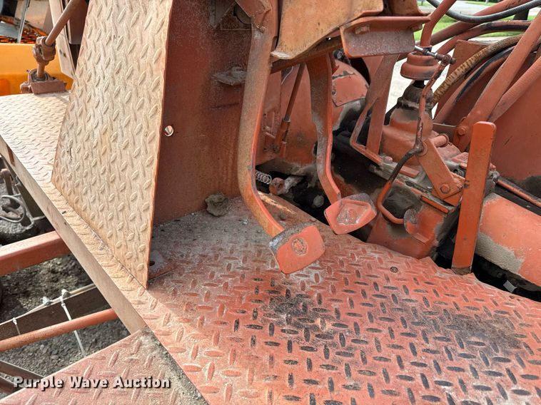 image for item ED4368 1980 Broce T10 broom