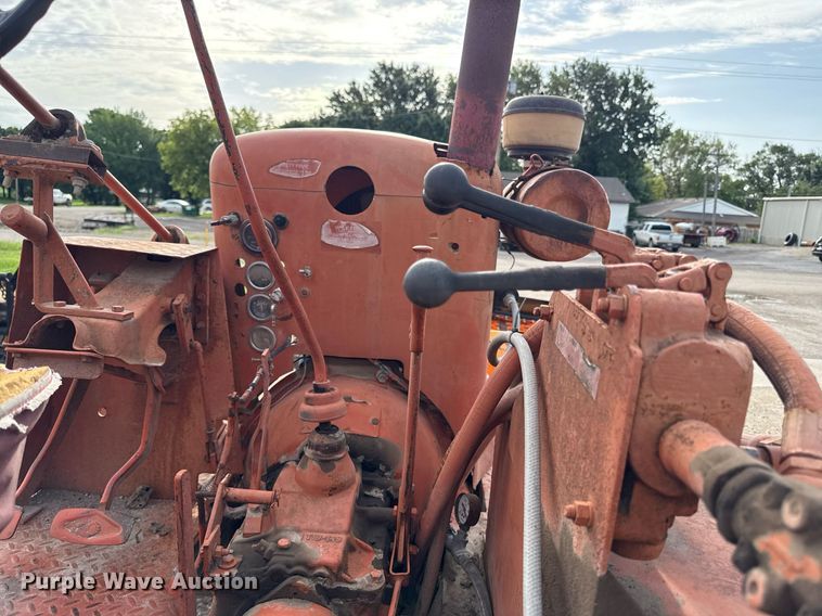 image for item ED4368 1980 Broce T10 broom