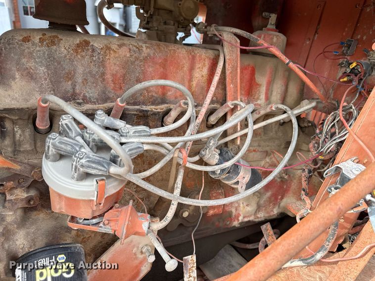 image for item ED4368 1980 Broce T10 broom