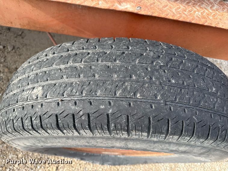 image for item ED4368 1980 Broce T10 broom