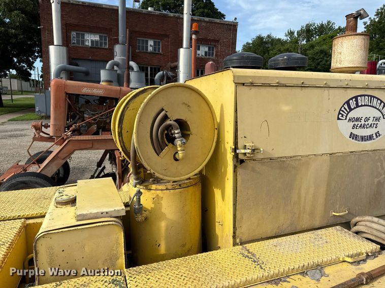 image for item ED4369 1974 Davey Air compressor