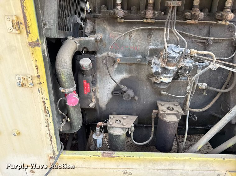 image for item ED4369 1974 Davey Air compressor