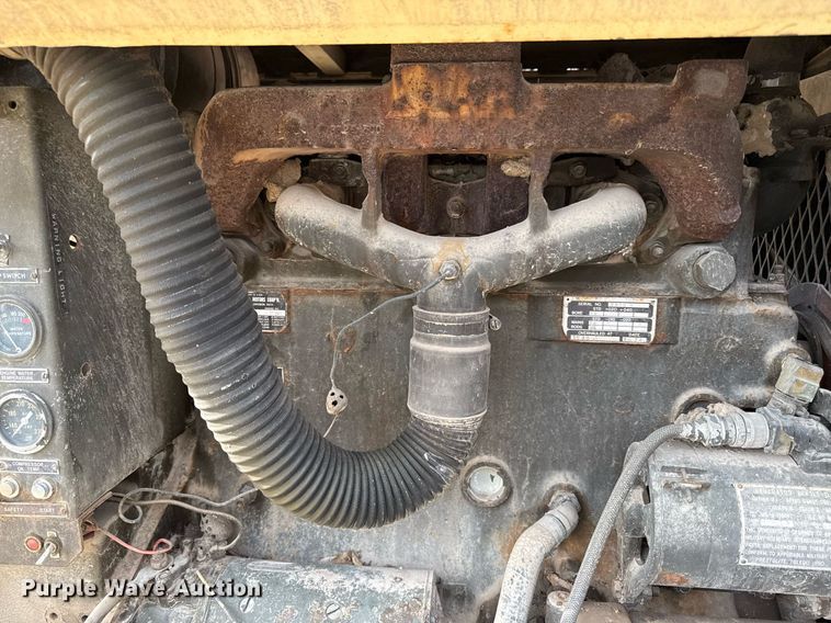 image for item ED4369 1974 Davey Air compressor