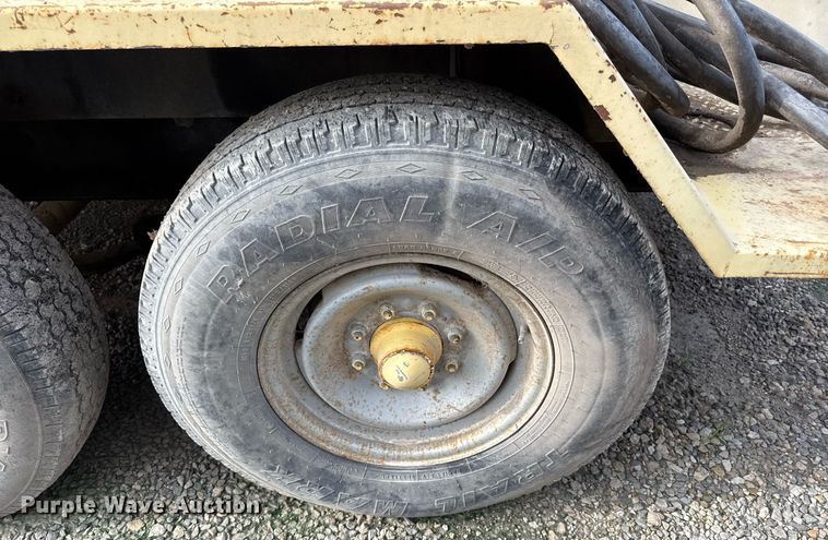 image for item ED4369 1974 Davey Air compressor