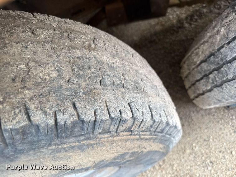 image for item ED4369 1974 Davey Air compressor