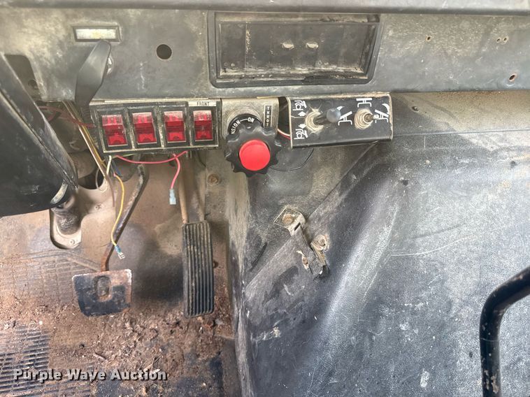 image for item ED4371 1994 International 4900 dump truck