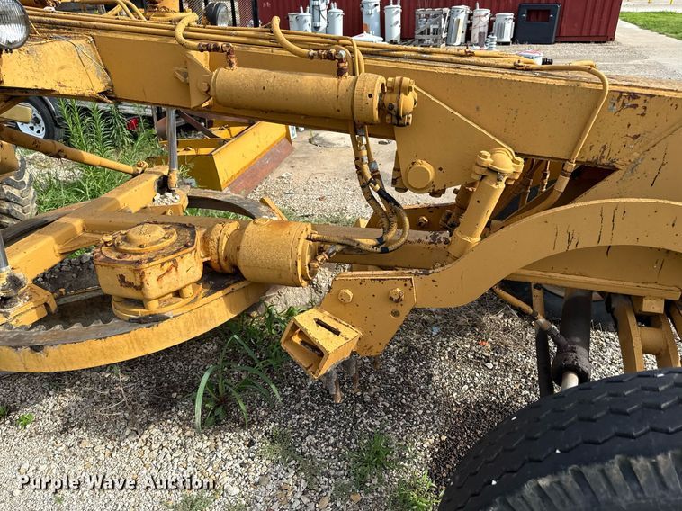 image for item ED4372 1973 Galion 503 Series L rigid frame motor grader