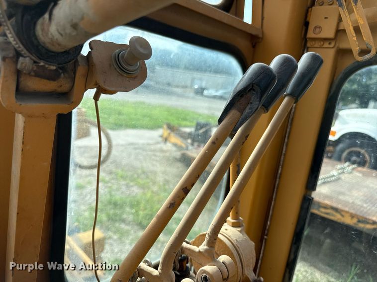 image for item ED4372 1973 Galion 503 Series L rigid frame motor grader