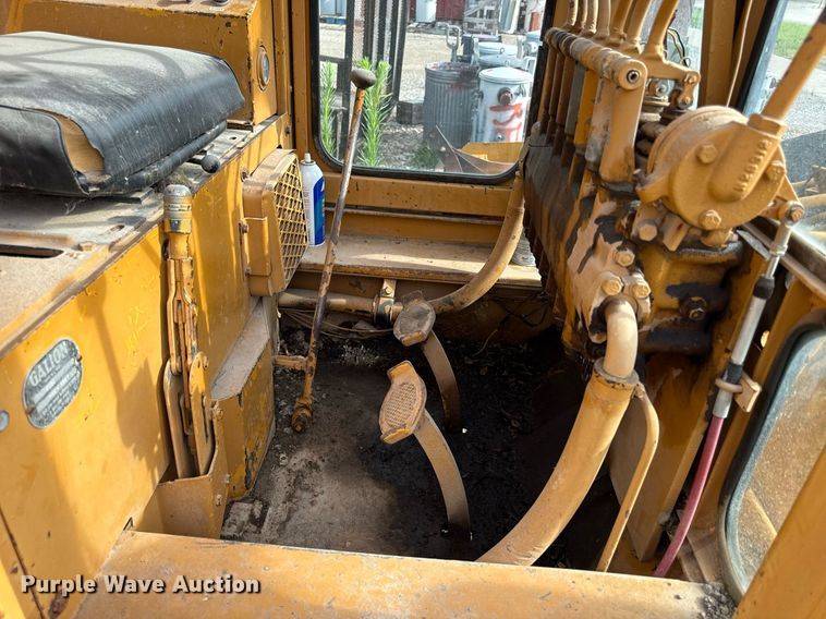 image for item ED4372 1973 Galion 503 Series L rigid frame motor grader