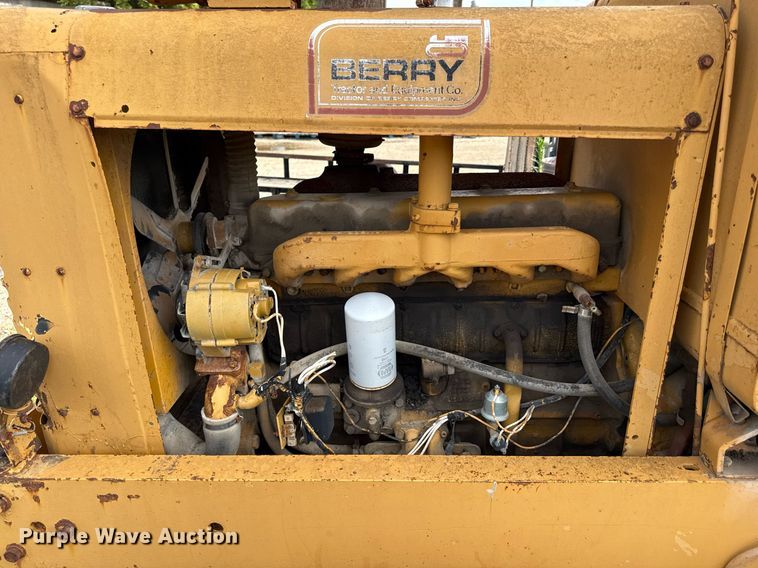 image for item ED4372 1973 Galion 503 Series L rigid frame motor grader