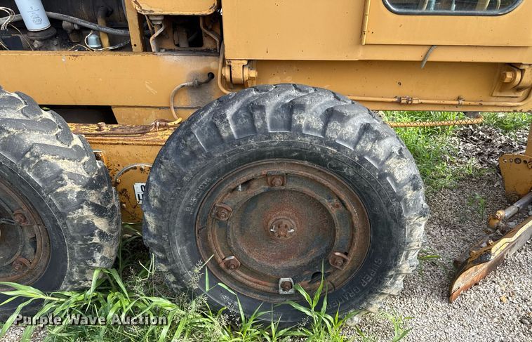 image for item ED4372 1973 Galion 503 Series L rigid frame motor grader